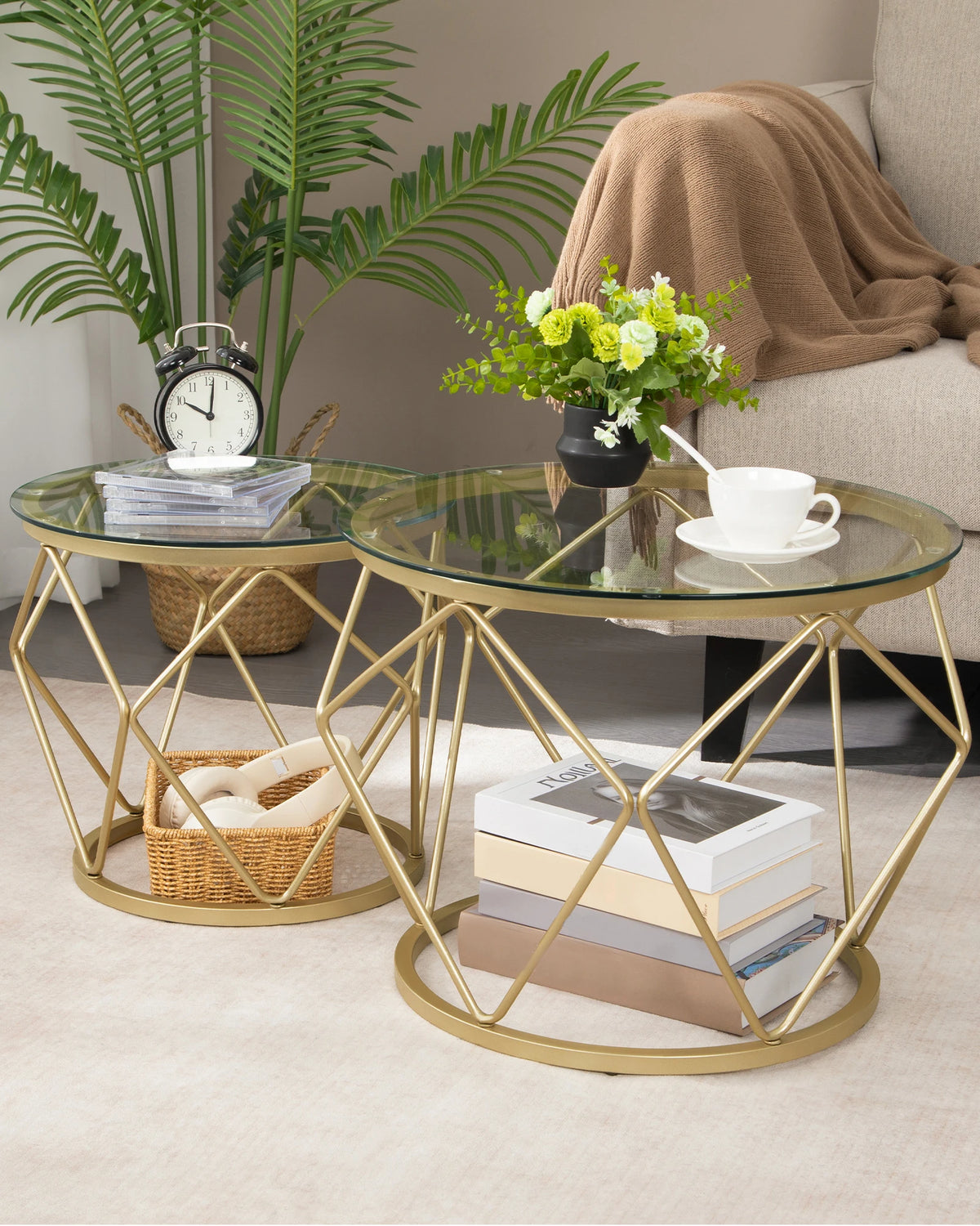 Tables basses rondes Ø70 et Ø45 en verre, cadre doré, lot de 2