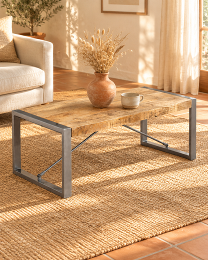 Table basse 120 manguier et acier gris - vue plongeante