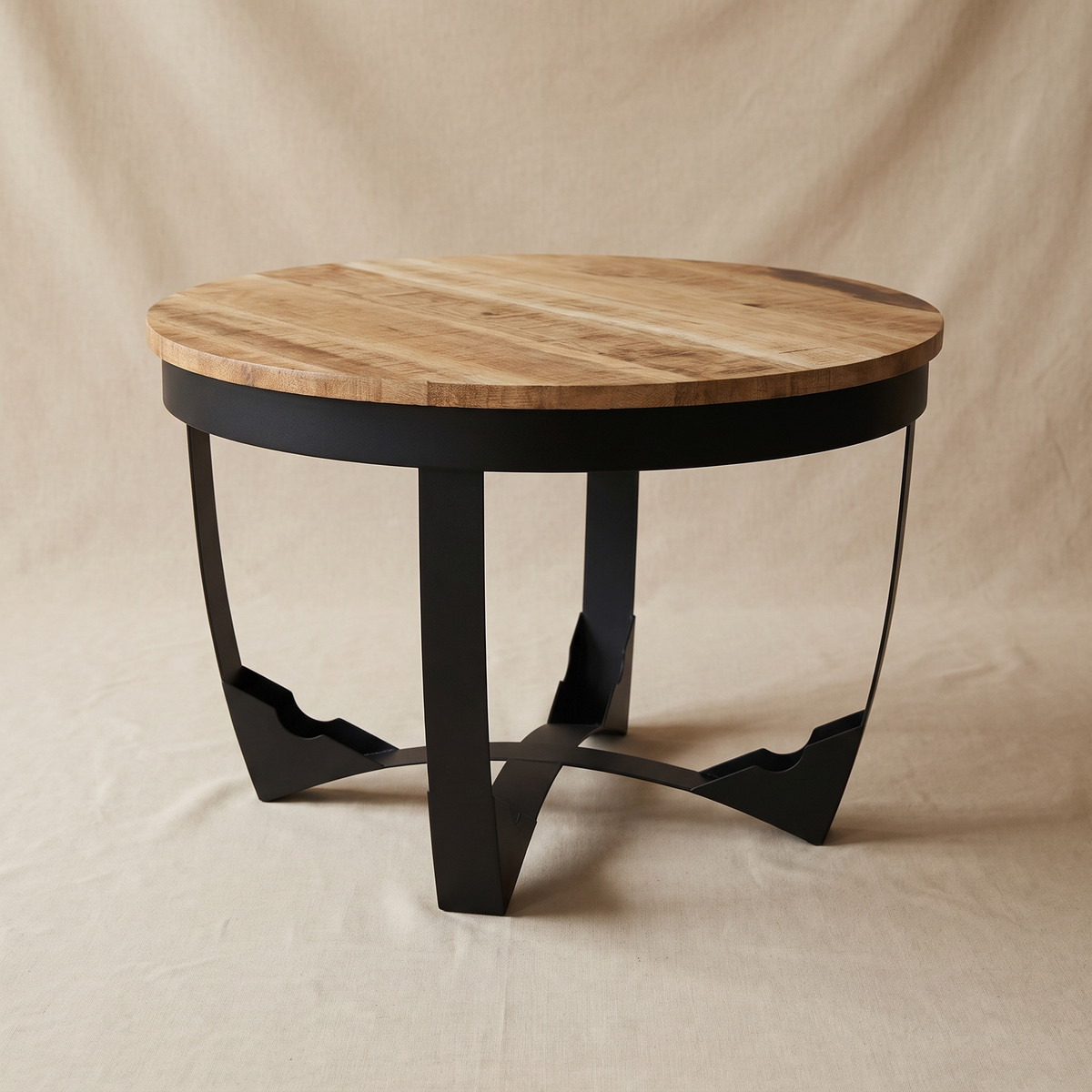 Choisir sa table basse en bois massif