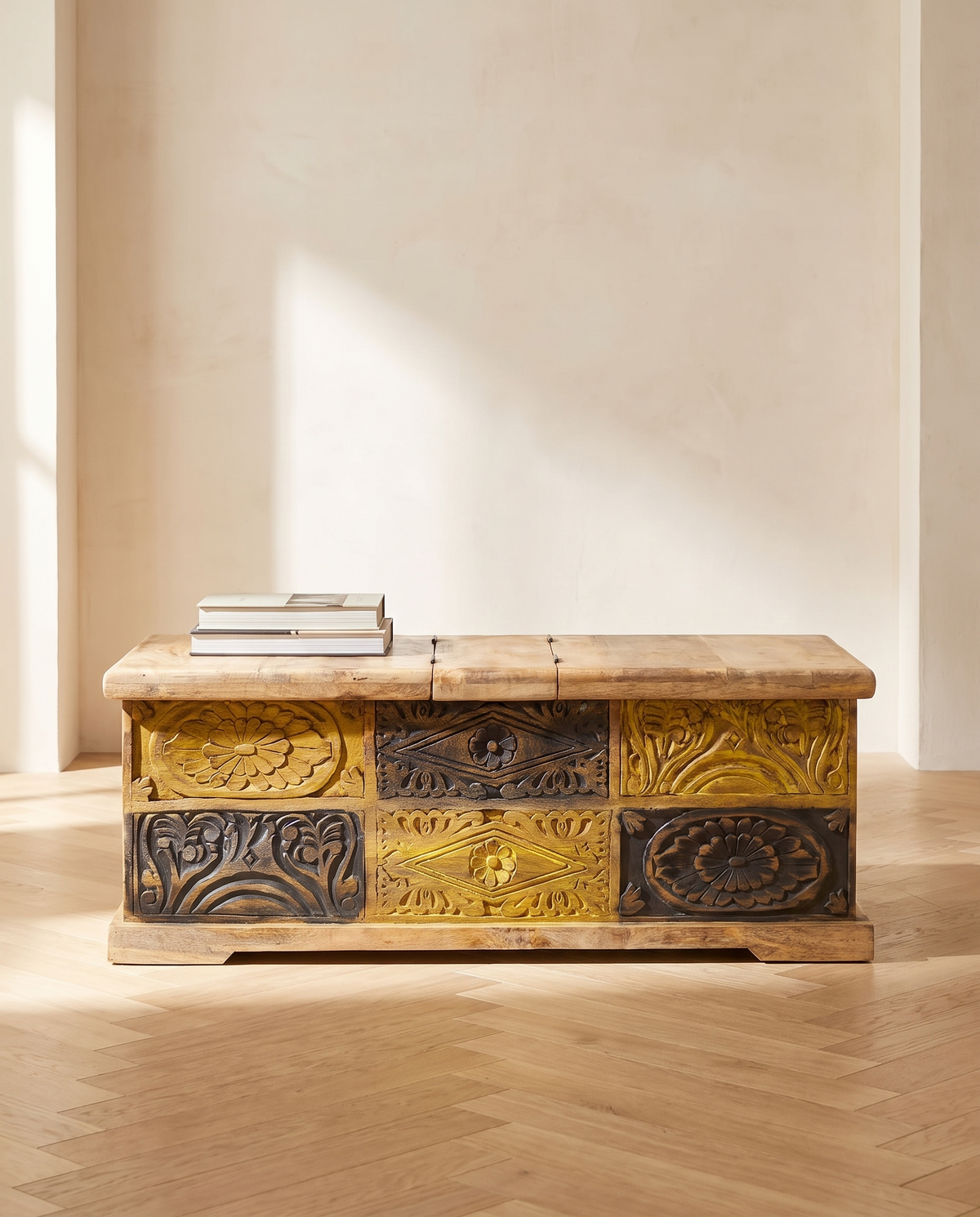 Table basse d'exception en bois massif