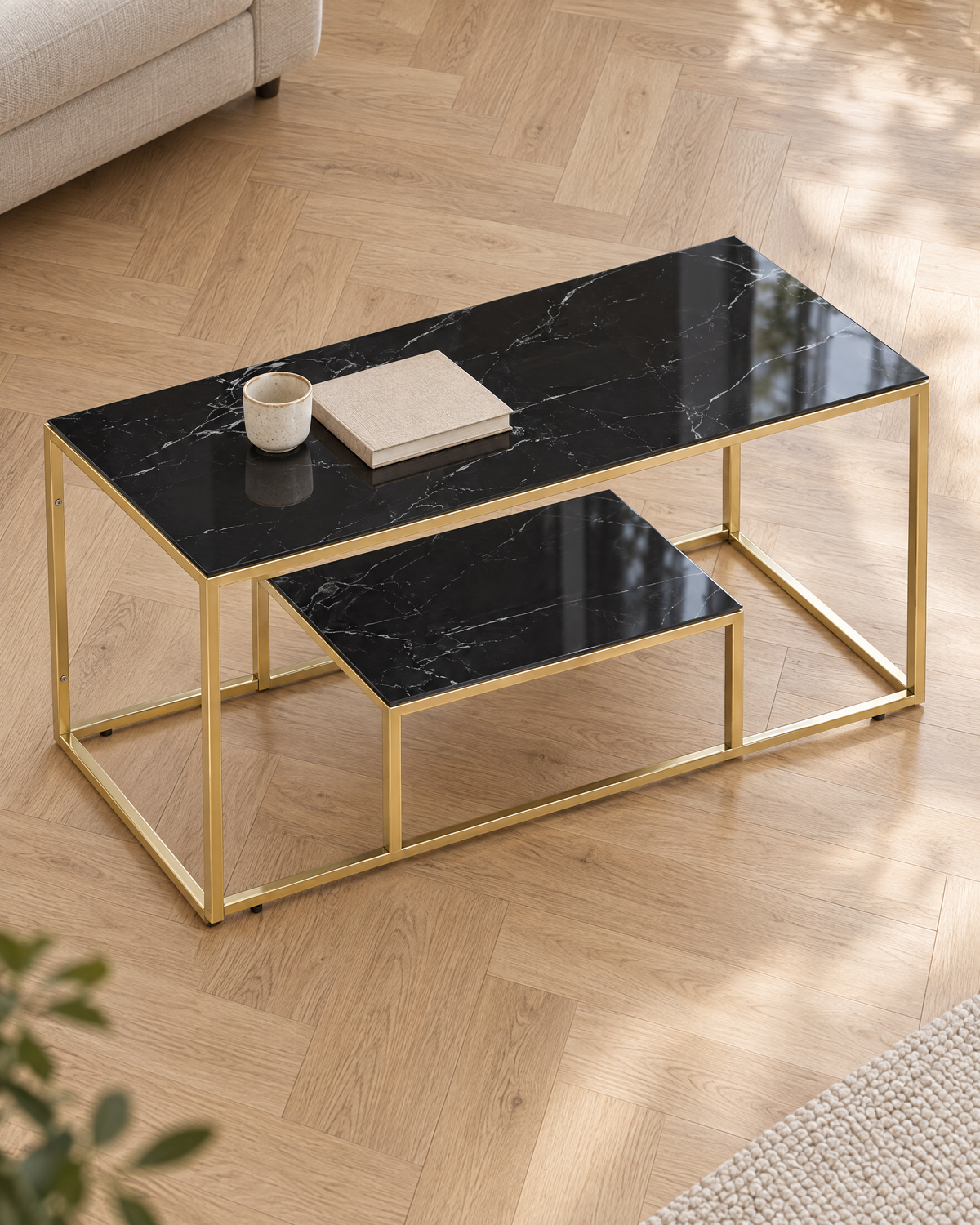 Table basse verre décor marbre noir 110 doré - vue plongeante