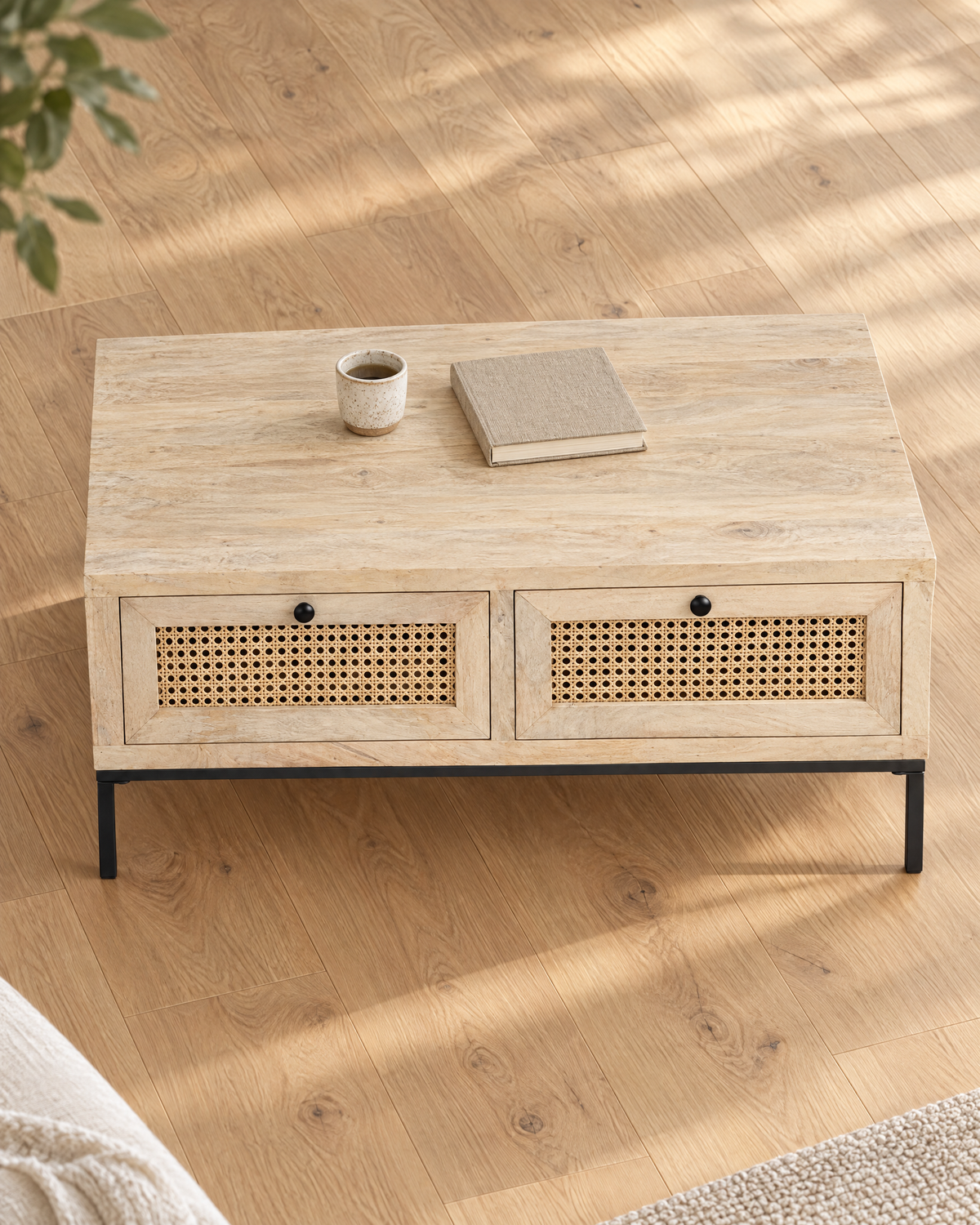 Table basse manguier cannage 90 - vue plongeante